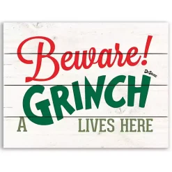 A Grinch Lives Here Wall Plaque