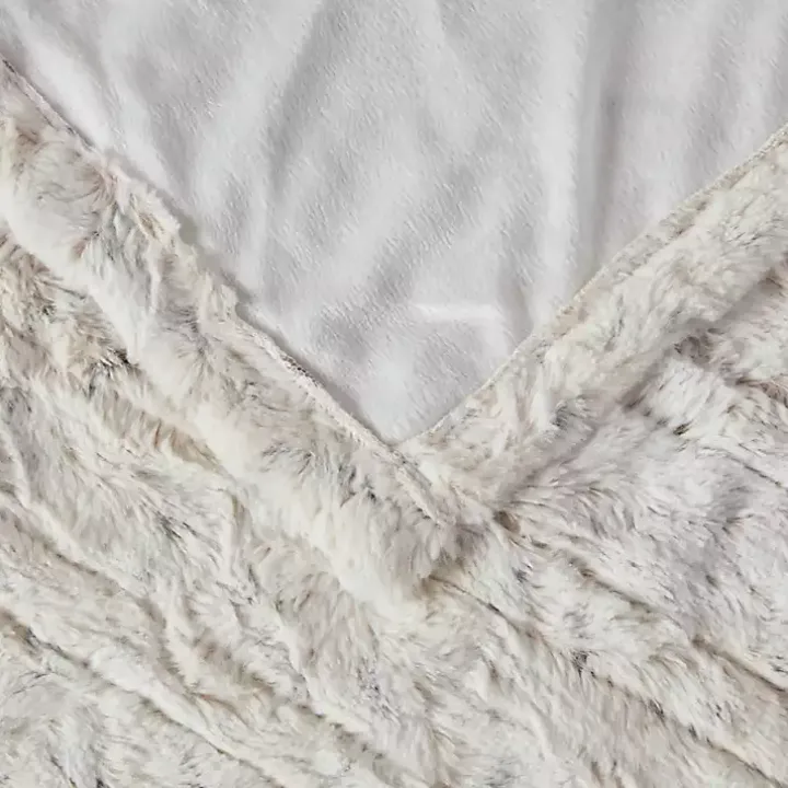 Beautyrest Snow Faux Fur Oversized Heated Throw