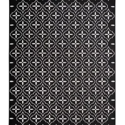 Black & Ivory Quatrefoil Indoor/Outdoor Rug, 5x7