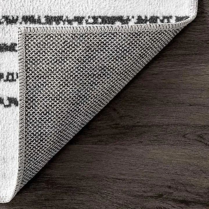 Black and Ivory Diamond Washable Area Rug, 4x6