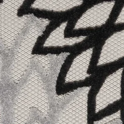 Black and White Floral Round Outdoor Area Rug, 5x5