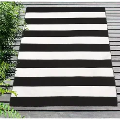 Black Cabana Stripe Indoor/Outdoor Area Rug, 5x7