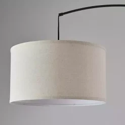 Black Metal Arch Modern Floor Lamp