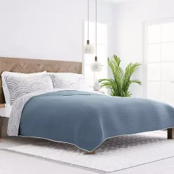 Blue Scalloped Reversible 2-pc. Twin Quilt Set