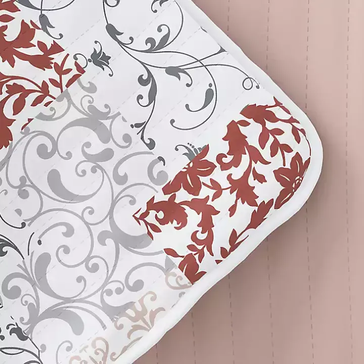 Blush Patchwork Reversible 3-pc. King Quilt Set