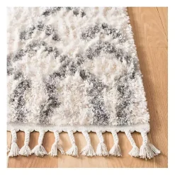 Cream and Gray Bergen Tribal Fringe Shag Rug, 5x7