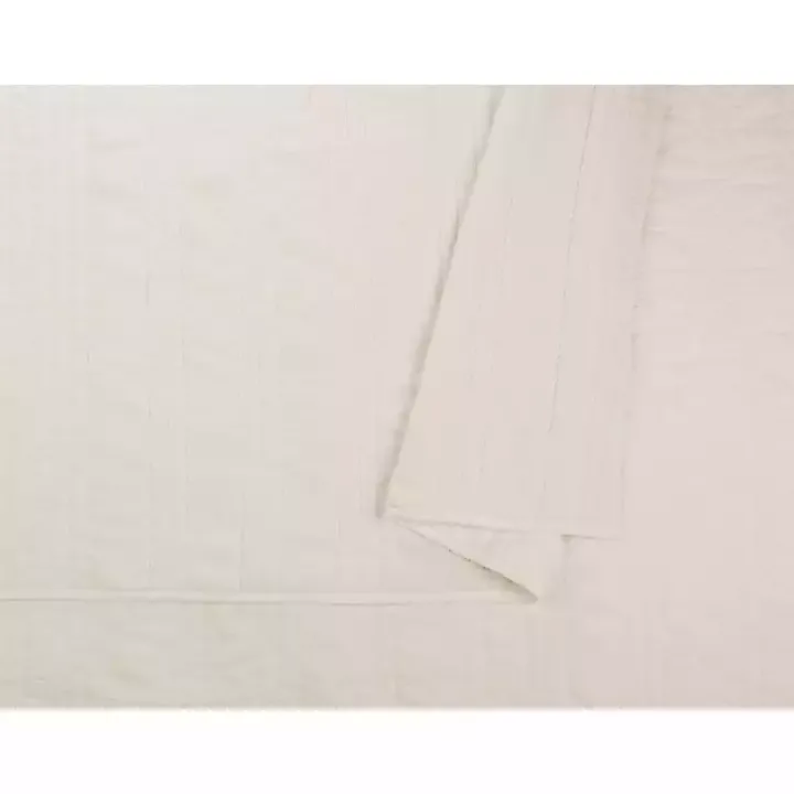 Cream Atmosphere King Quilt