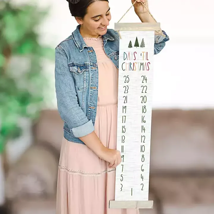 Days 'Til Christmas Hanging Countdown Calendar