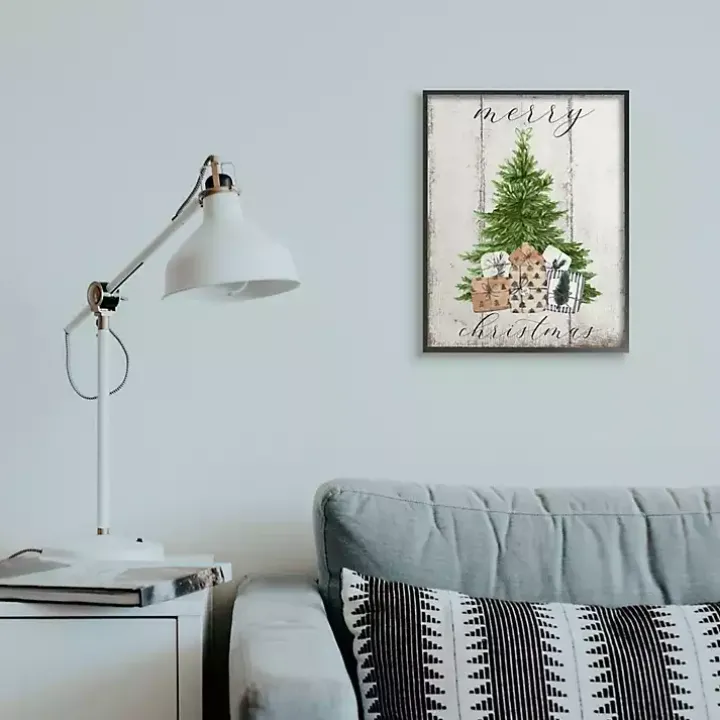 Distressed Merry Christmas Tree Wall Plaque