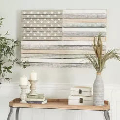 Distressed Wood American Flag Wall Plaque
