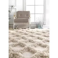 Francis Shaggy Diamond Trellis Area Rug, 7x9