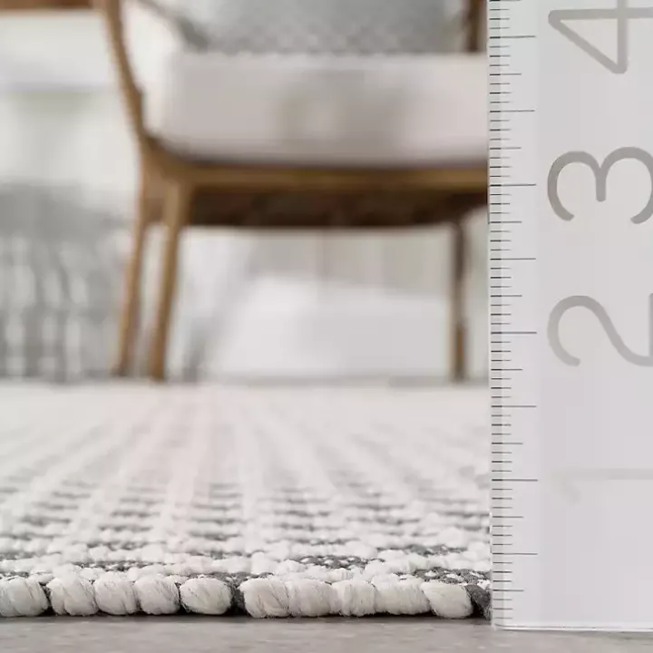 Gray & White Trellis Indoor/Outdoor Rug, 4x6