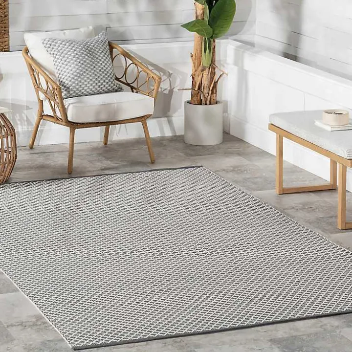 Gray & White Trellis Indoor/Outdoor Rug, 5x8