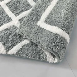 Gray Geometric Pattern Reversible Bath Mat, 34 in.