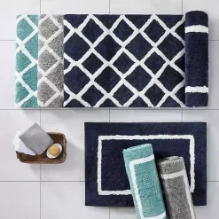 Gray Geometric Pattern Reversible Bath Mat, 34 in.