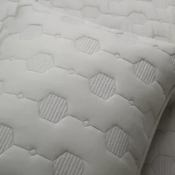 Gray Hexagon Honeycomb 3-pc. Cali King Quilt Set