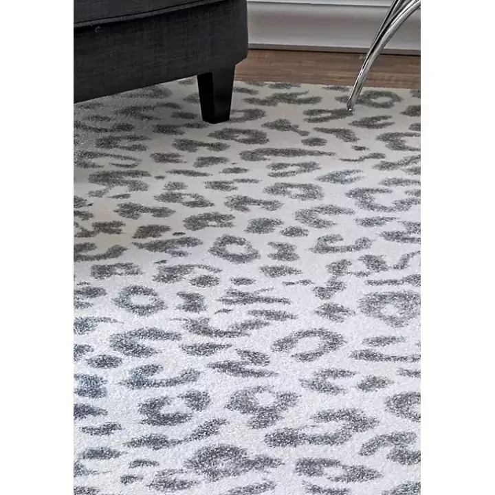 Gray Leopard Print Area Rug, 5x7