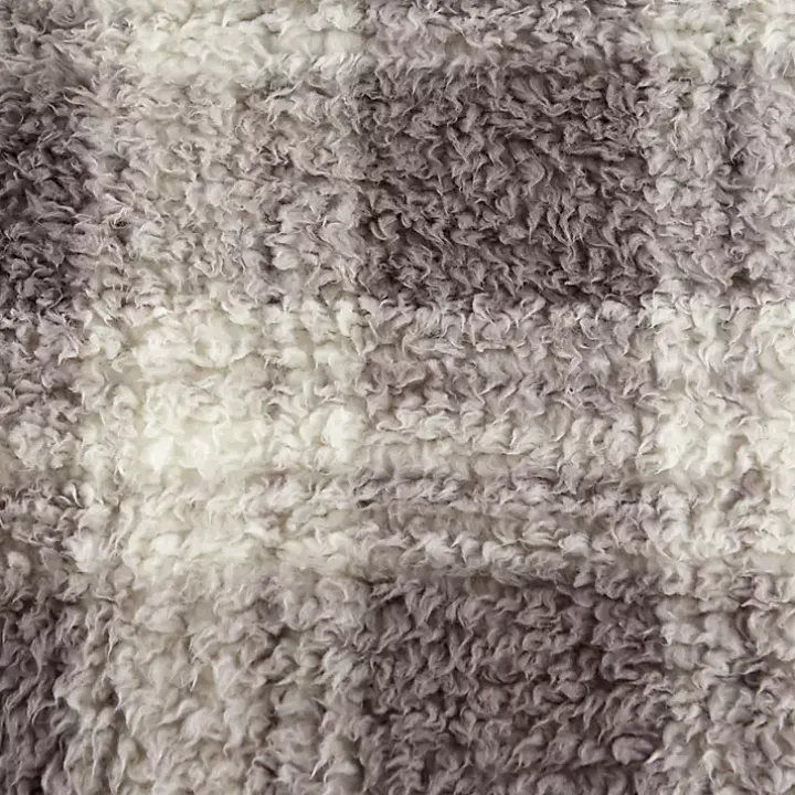 Gray Plaid Plush Throw