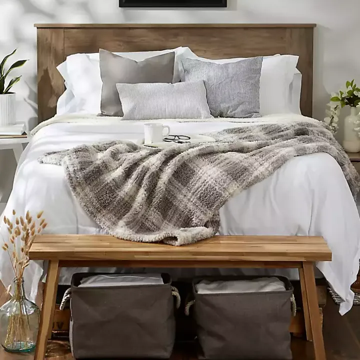 Gray Plaid Plush Throw