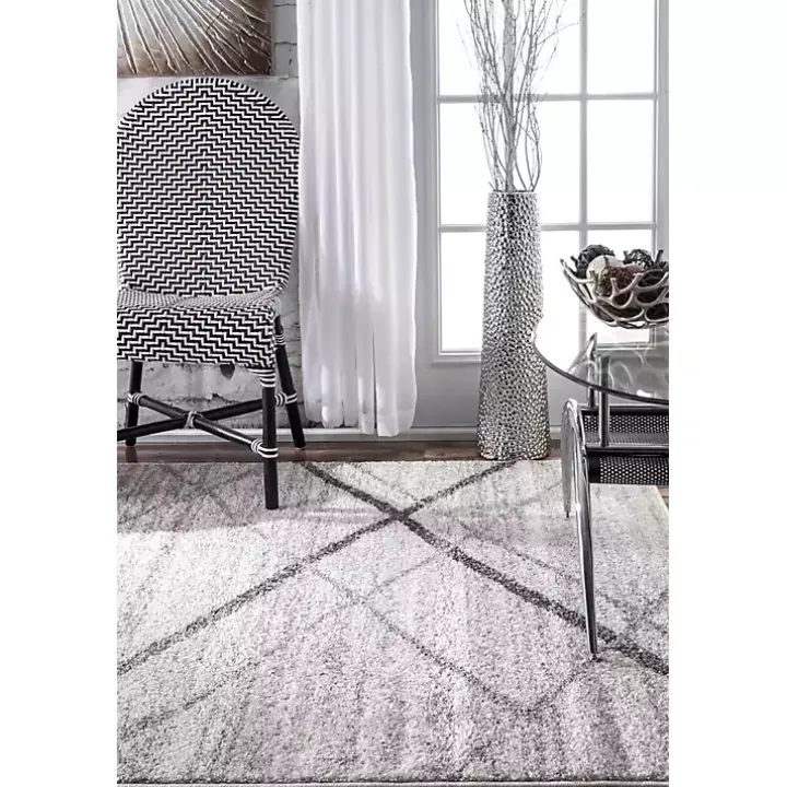 Gray Thigpen Diamond Area Rug, 8x10