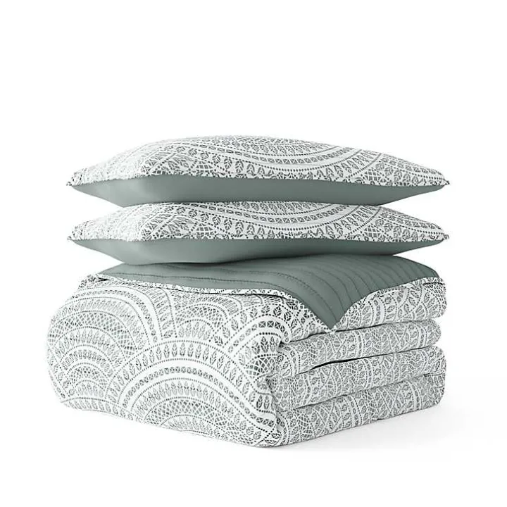 Green Scalloped Reversible 3-pc. Queen Quilt Set