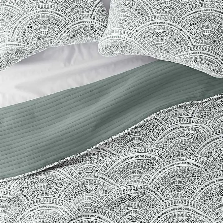 Green Scalloped Reversible 3-pc. King Quilt Set