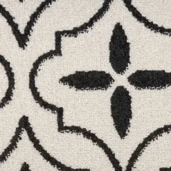 Ivory & Black Quatrefoil Indoor/Outdoor Rug, 4x6