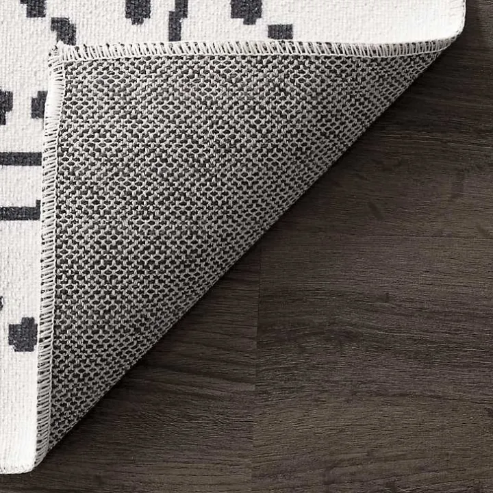 Ivory and Black Diamond Washable Area Rug, 4x6