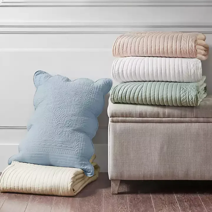 Ivory Scalloped Monica 3-pc. King Coverlet Set