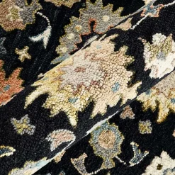 Jackson Black Hand-Tufted Area Rug, 5x7