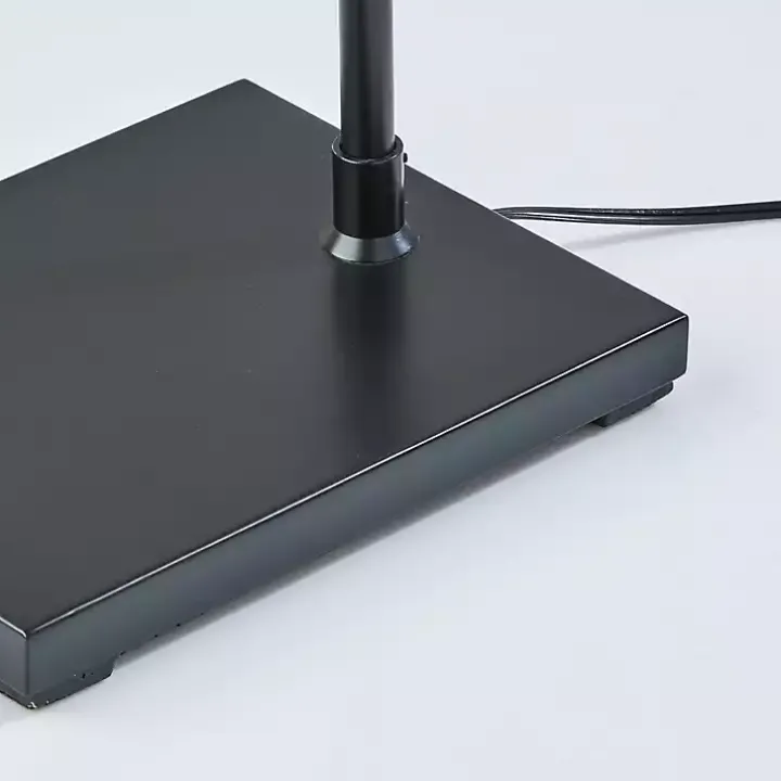 Leon Black Metal Floor Lamp