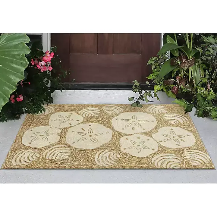 Natural Sand Dollar Outdoor Accent Rug