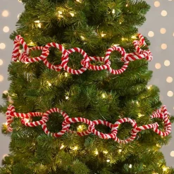 Peppermint Chain Link Garland