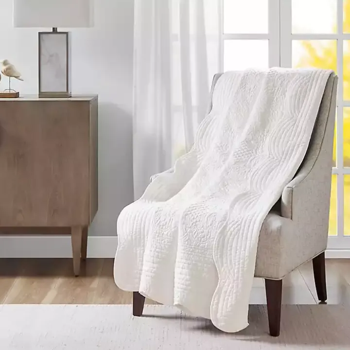 White Oversized Quilted Scalloped Edge Throw