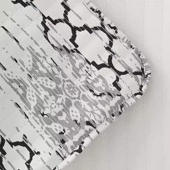 White Trellis Reversible 3-pc. King Quilt Set