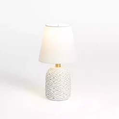 Whitewashed Fleur Table Lamp