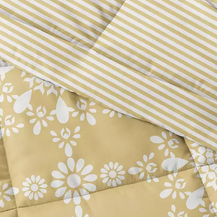 Yellow Daisy Medallion King 3-pc. Comforter Set
